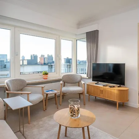 Incredibly Renovated Flat On A Suberb Location * 奥斯滕德