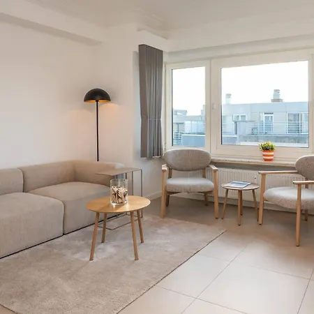 Incredibly Renovated Flat On A Suberb Location * 奥斯滕德
