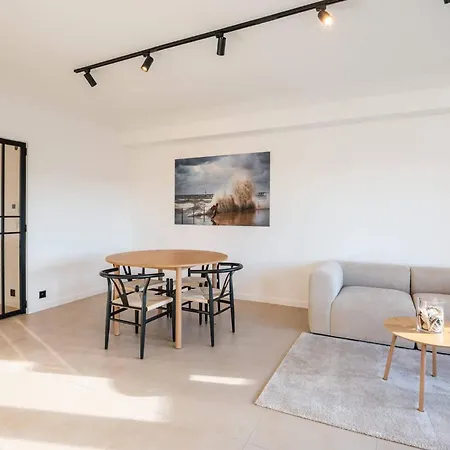 公寓 Incredibly Renovated Flat On A Suberb Location