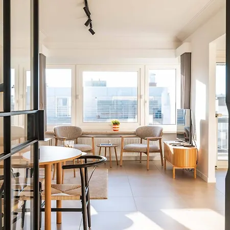 公寓 Incredibly Renovated Flat On A Suberb Location