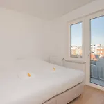 Incredibly Renovated Flat On A Suberb Location * 오스텐드