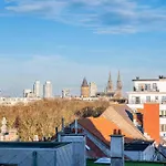 아파트 Incredibly Renovated Flat On A Suberb Location 오스텐드